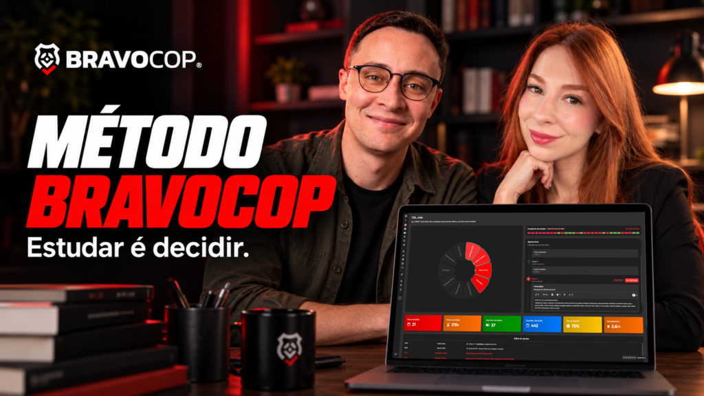 João Lisboa e Moniza Leal Ferrari com notebook exibindo o BravoCop, na capa Método BravoCop: Estudar é decidir.